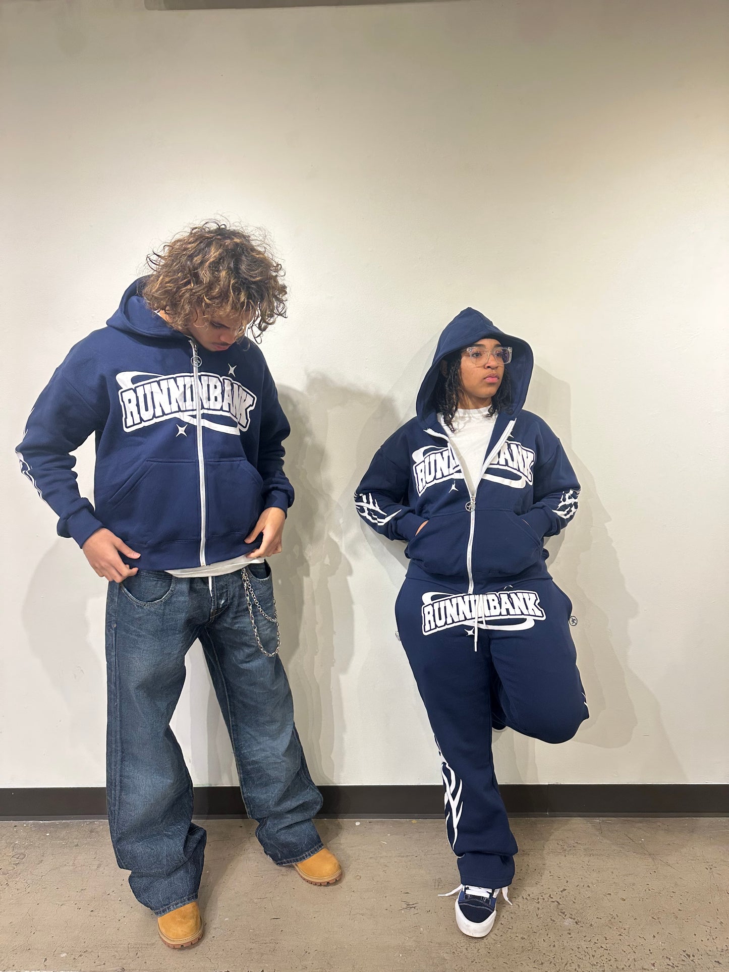 HEIST COLLECTION SWEATSUITS ADULTS